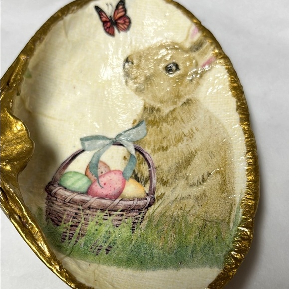Handmade Decoupage Easter Trinket Dish Shell - Picture 2 of 8